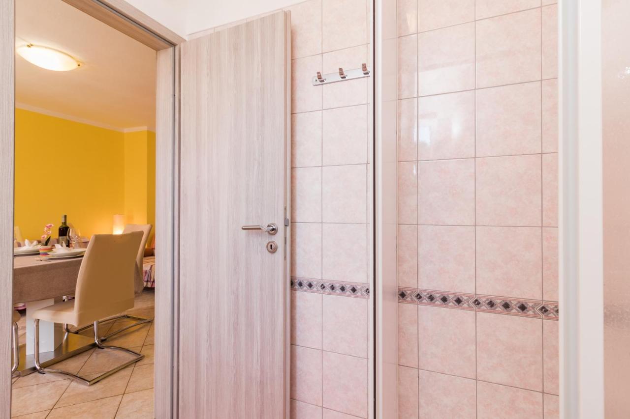 Apartments Kendel Fažana Extérieur photo