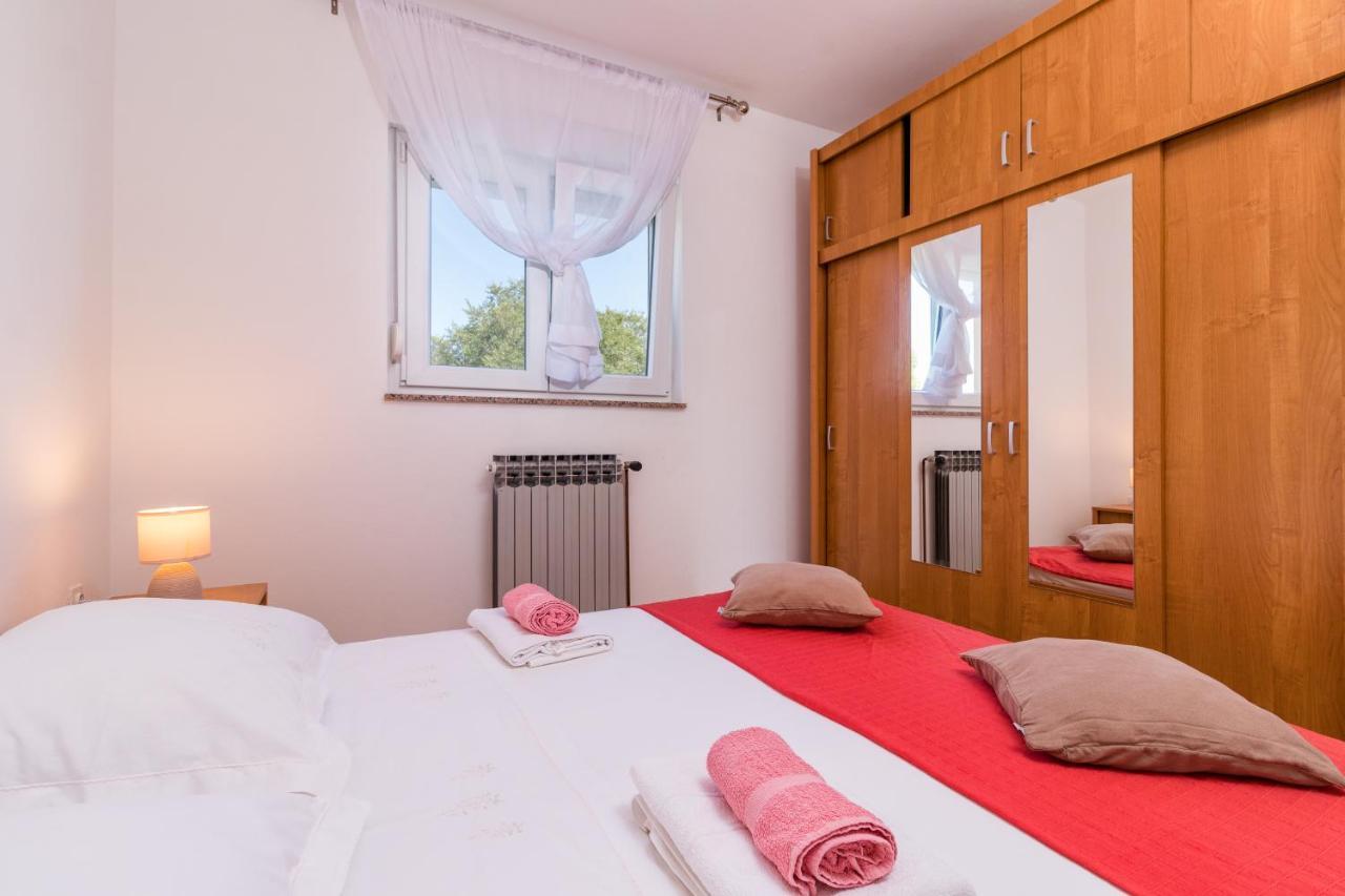 Apartments Kendel Fažana Extérieur photo