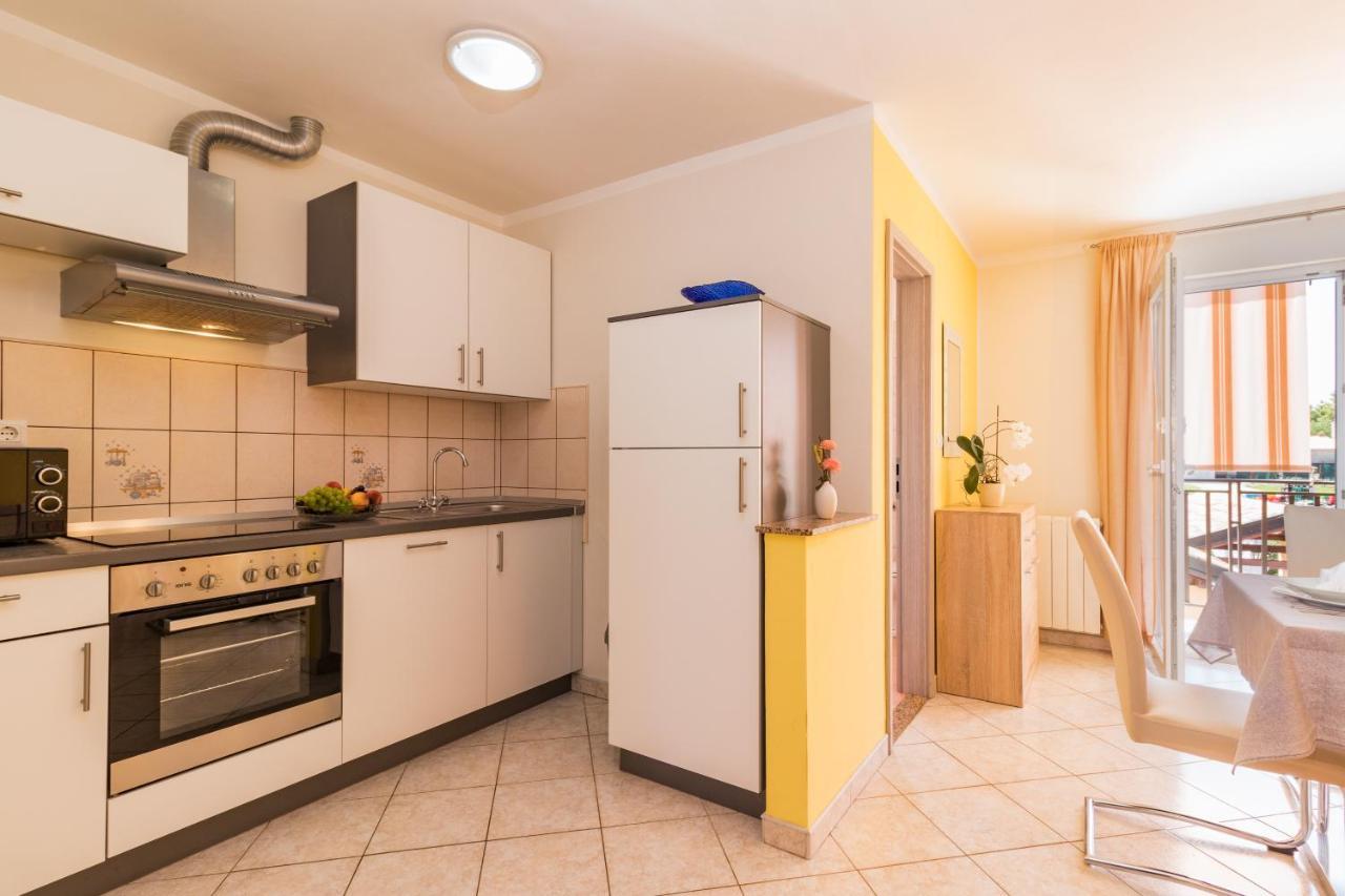 Apartments Kendel Fažana Extérieur photo